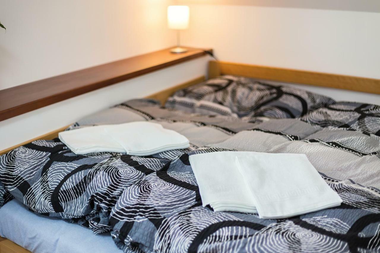 Attic Rooms ターボル エクステリア 写真