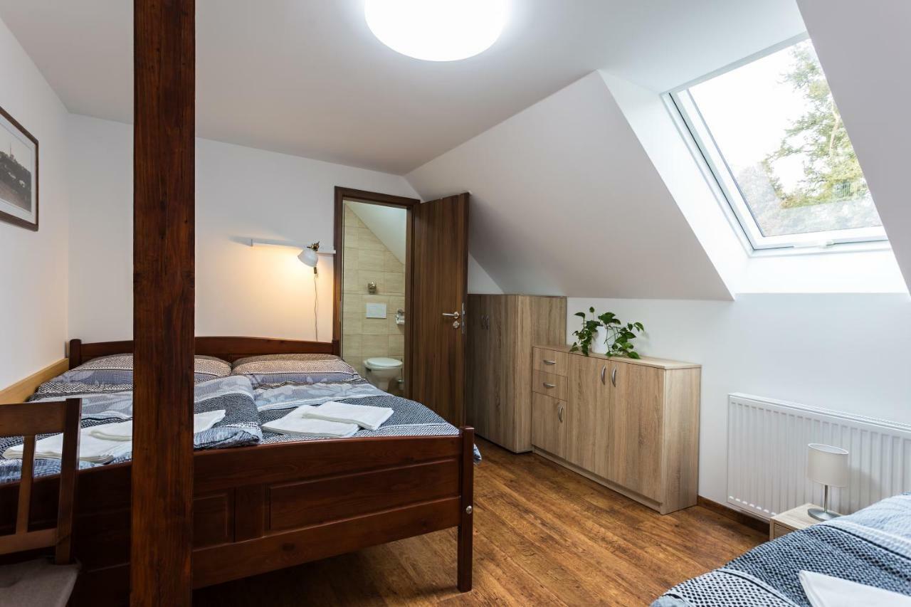 Attic Rooms ターボル エクステリア 写真